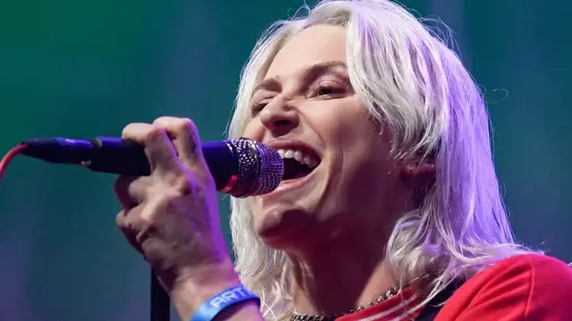 Emily Armstrong di Linkin Park: Beban Berat & Pro-Kontra Vokal